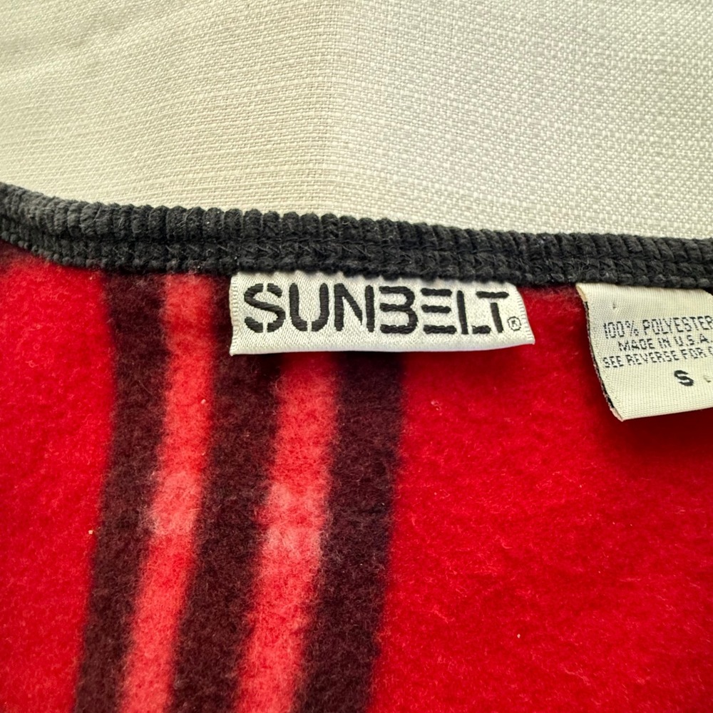 Sunbelt Red Plaid Fleece Vest Small Full Zip‎ Tartan Vintage USA Made - Picture 3 of 7